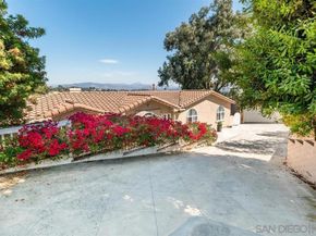 4275 Crestview Dr, La Mesa CA 91941