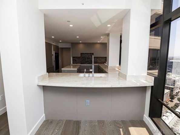 100 Harbor Drive 3305/6, San Diego CA 92101