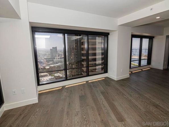 100 Harbor Drive 3305/6, San Diego CA 92101