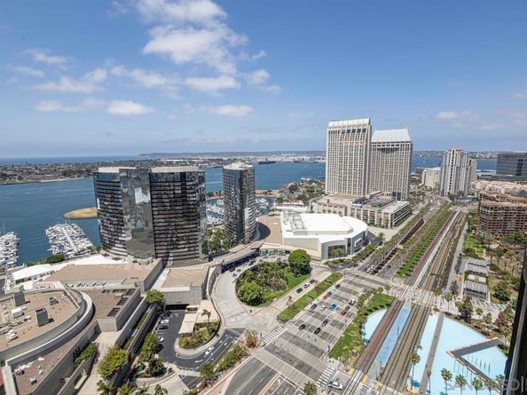 100 Harbor Drive 3305/6, San Diego CA 92101
