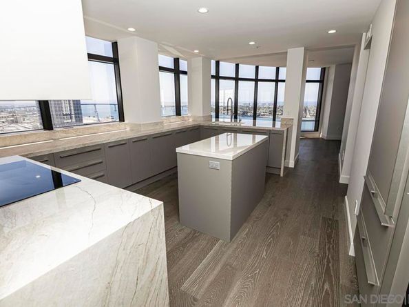 100 Harbor Drive 3305/6, San Diego CA 92101
