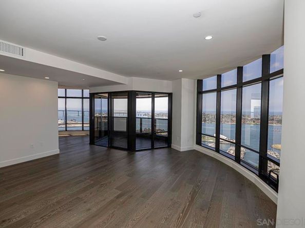 100 Harbor Drive 3305/6, San Diego CA 92101