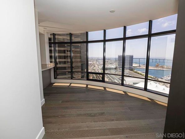 100 Harbor Drive 3305/6, San Diego CA 92101
