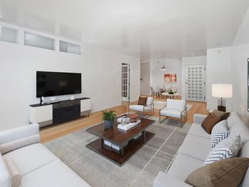 2600 Torrey Pines Rd