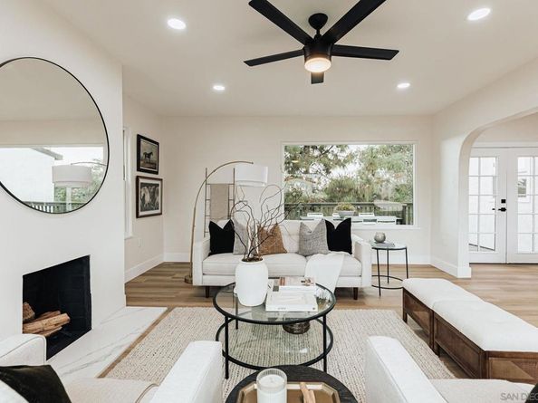 4033 S Hempstead Cir, San Diego CA 92116