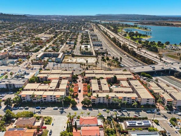 2530 Clairemont Dr 311, San Diego CA 92117