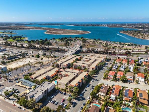 2530 Clairemont Dr 311, San Diego CA 92117