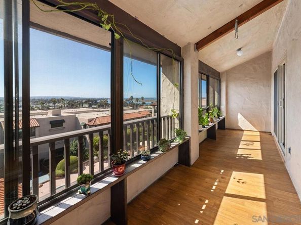 2530 Clairemont Dr 311, San Diego CA 92117