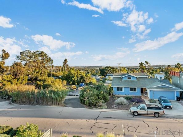 2533 Geranium Street, San Diego CA 92109