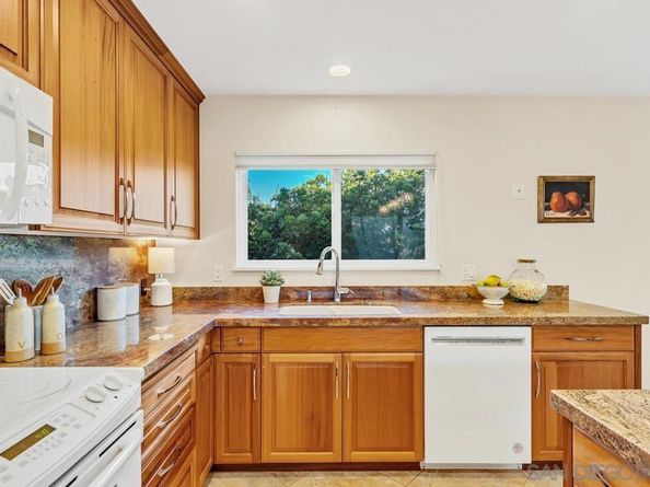 2533 Geranium Street, San Diego CA 92109