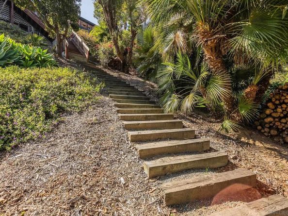 2438 Sacada Cir, Carlsbad CA 92009