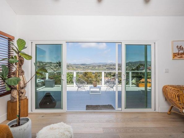 2438 Sacada Cir, Carlsbad CA 92009