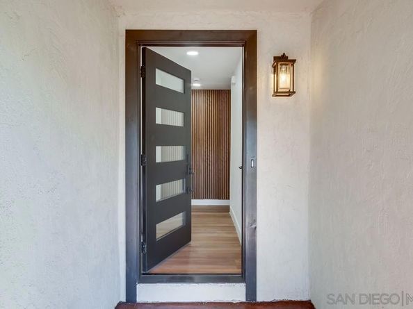 13113 Calle De Las Rosas, San Diego CA 92129