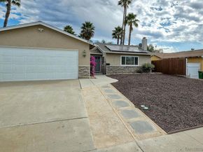 9945 Via Rita E, Santee CA 92071