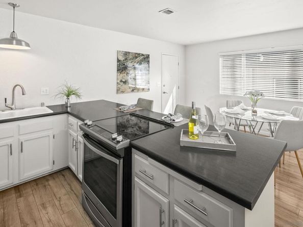 2324 Montclair St, San Diego CA 92104