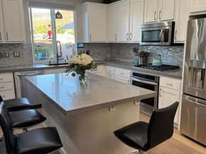 1456 Golden Sunset Dr., San Marcos CA 92078