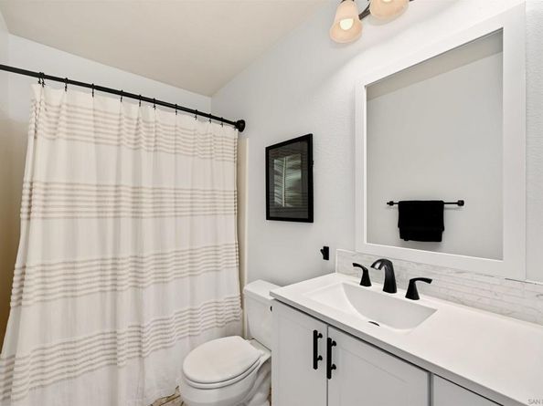 10314 Rochelle Ave, Santee CA 92071