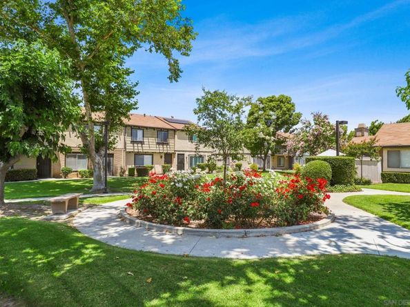 10314 Rochelle Ave, Santee CA 92071
