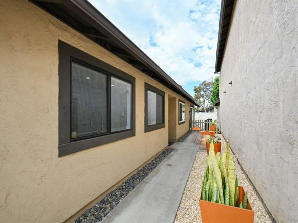 10314 Rochelle Ave, Santee CA 92071
