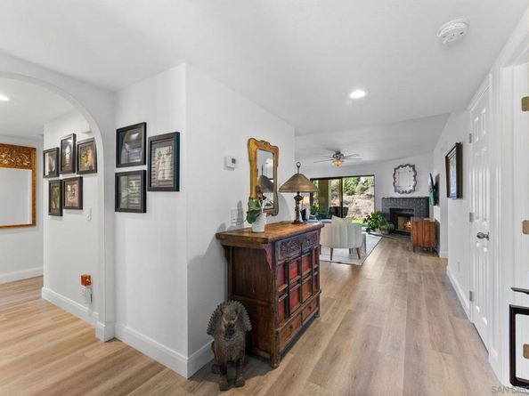 3109 Camino Del Arco, Carlsbad CA 92009