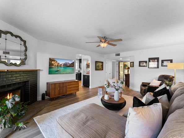3109 Camino Del Arco, Carlsbad CA 92009