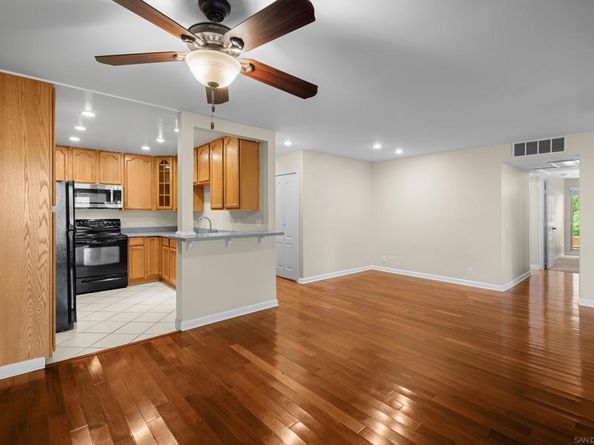 10425 Caminito Cuervo 216, San Diego CA 92108