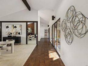 7716 Hidden Valley Ct, La Jolla CA 92037