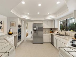 7716 Hidden Valley Ct, La Jolla CA 92037