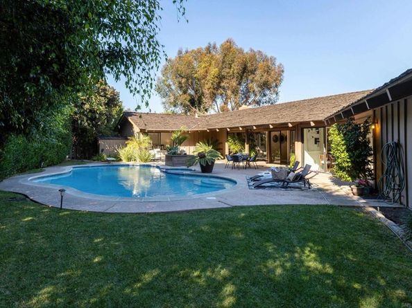7716 Hidden Valley Ct, La Jolla CA 92037