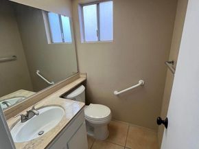 2772 Meadow Lark Dr, San Diego CA 92123