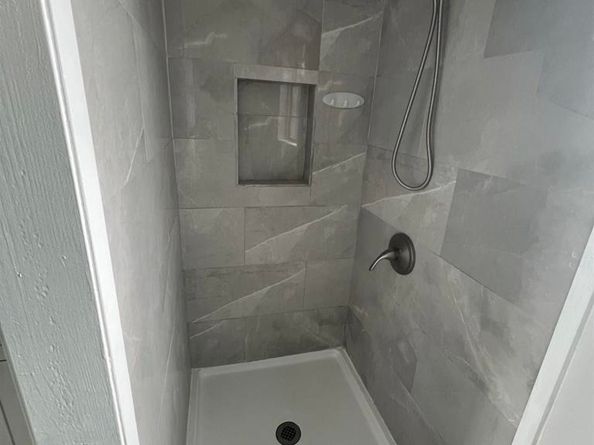 2772 Meadow Lark Dr, San Diego CA 92123