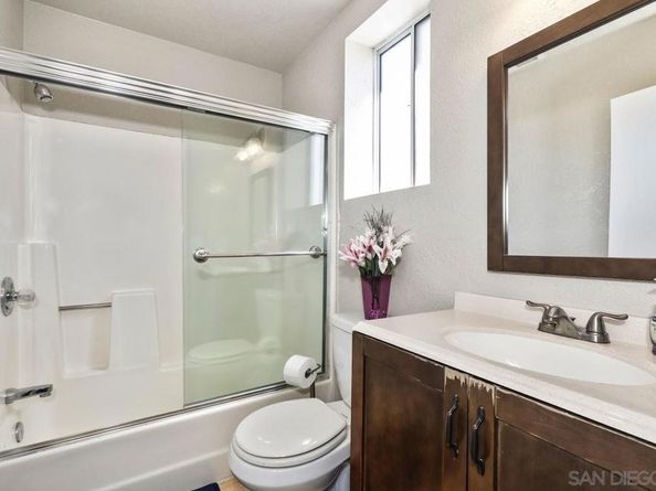 5234 Roswell, San Diego CA 92114