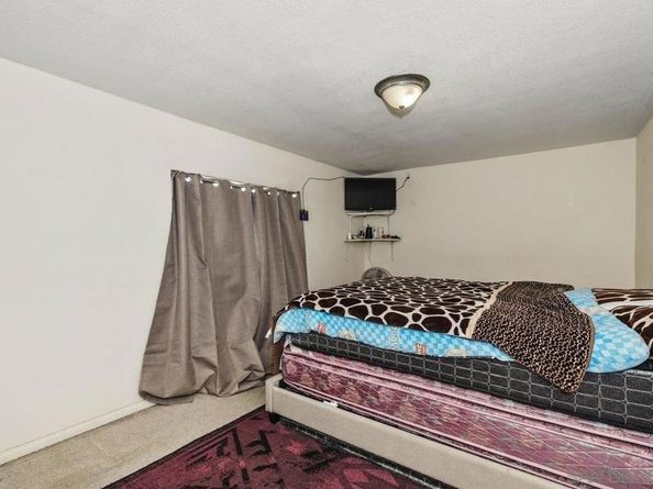 5234 Roswell, San Diego CA 92114