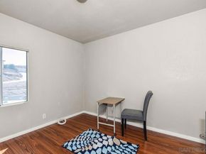 5234 Roswell, San Diego CA 92114