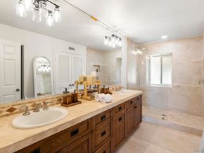 6489 Caminito Catalan, La Jolla CA 92037