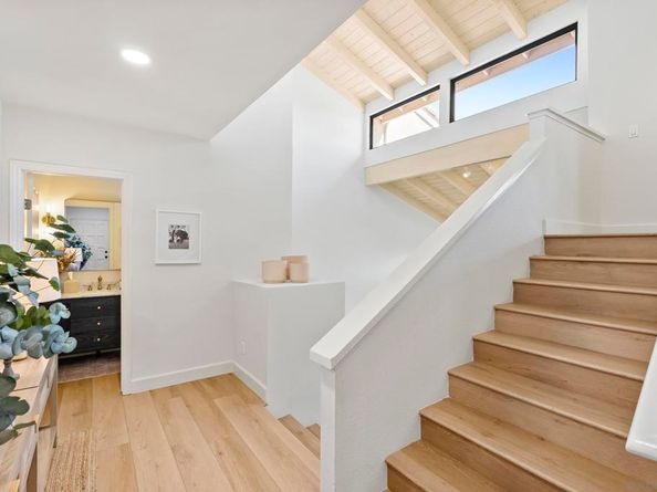 6489 Caminito Catalan, La Jolla CA 92037