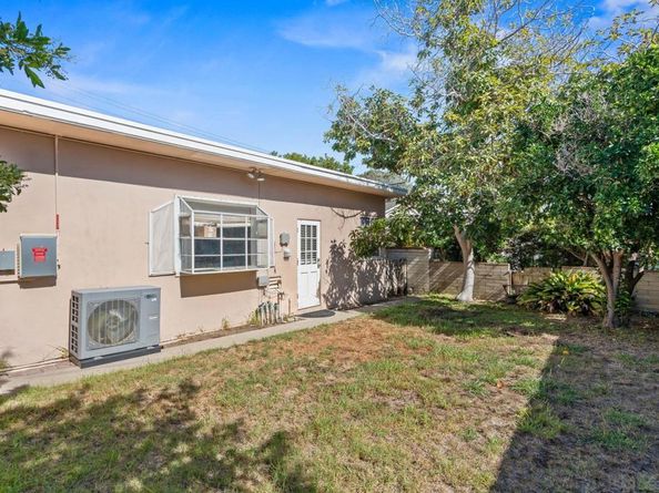 1422 6th Street, Coronado CA 92118