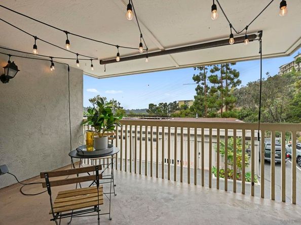 6224 Caminito Juanico, San Diego CA 92111