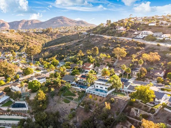 7232 Margerum Ave, San Diego CA 92120