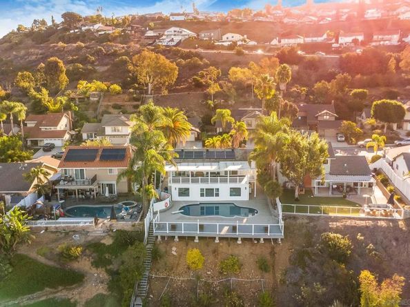 7232 Margerum Ave, San Diego CA 92120