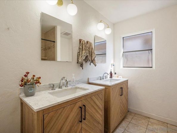 4495 Montalvo St, San Diego CA 92107