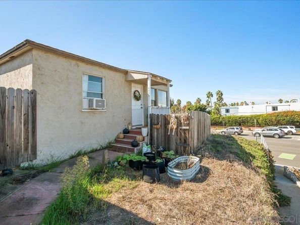 4495 Montalvo St, San Diego CA 92107