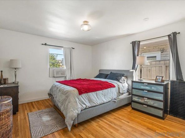 4495 Montalvo St, San Diego CA 92107