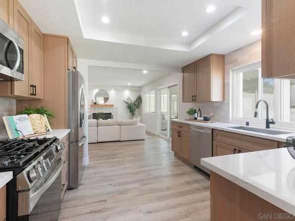 8985 Talca Ct, San Diego CA 92129