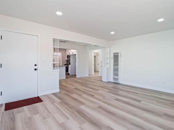 832 Ramona Ave, Spring Valley CA 91977