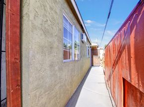 4221 23 Dwight St., San Diego CA 92105