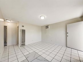 4221 23 Dwight St., San Diego CA 92105