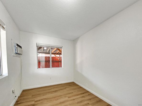 4221 23 Dwight St., San Diego CA 92105