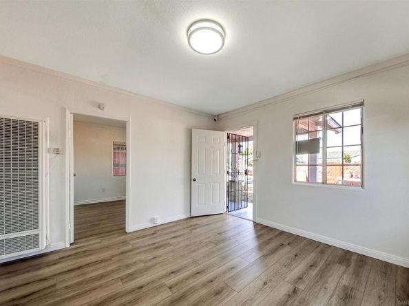 4221 23 Dwight St., San Diego CA 92105