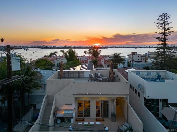 3705 Haines St, San Diego CA 92109